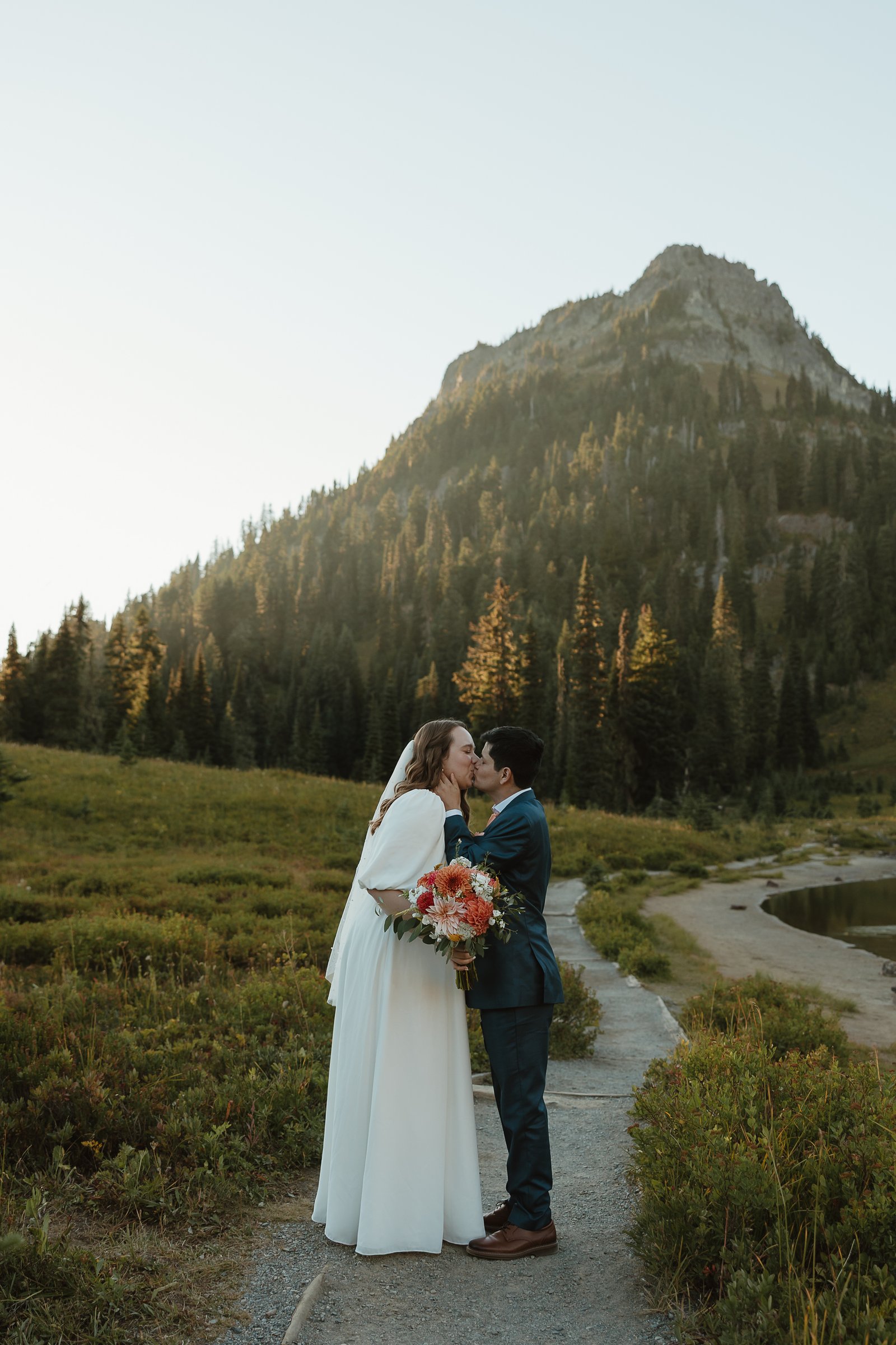 weddings Image