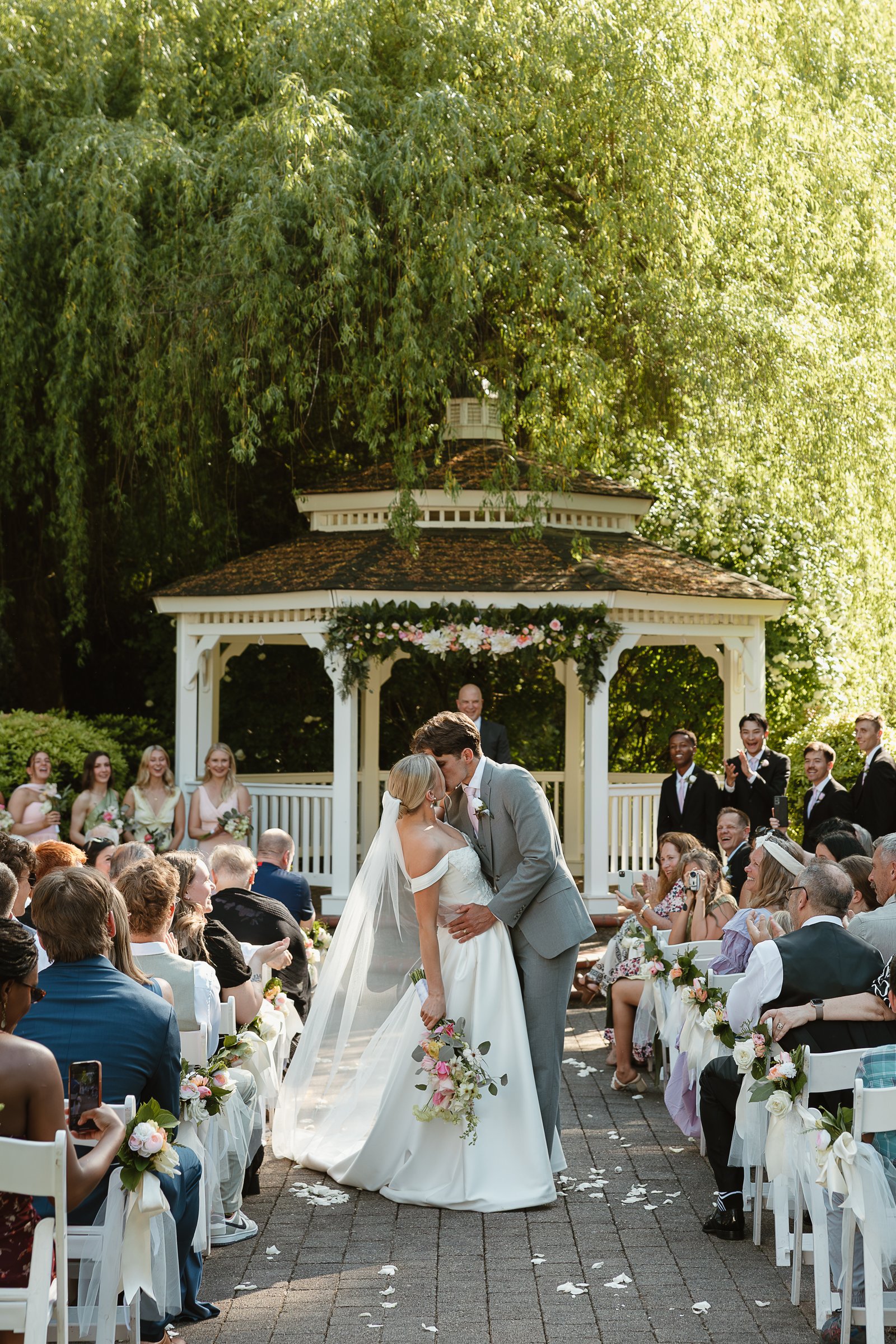 weddings Image