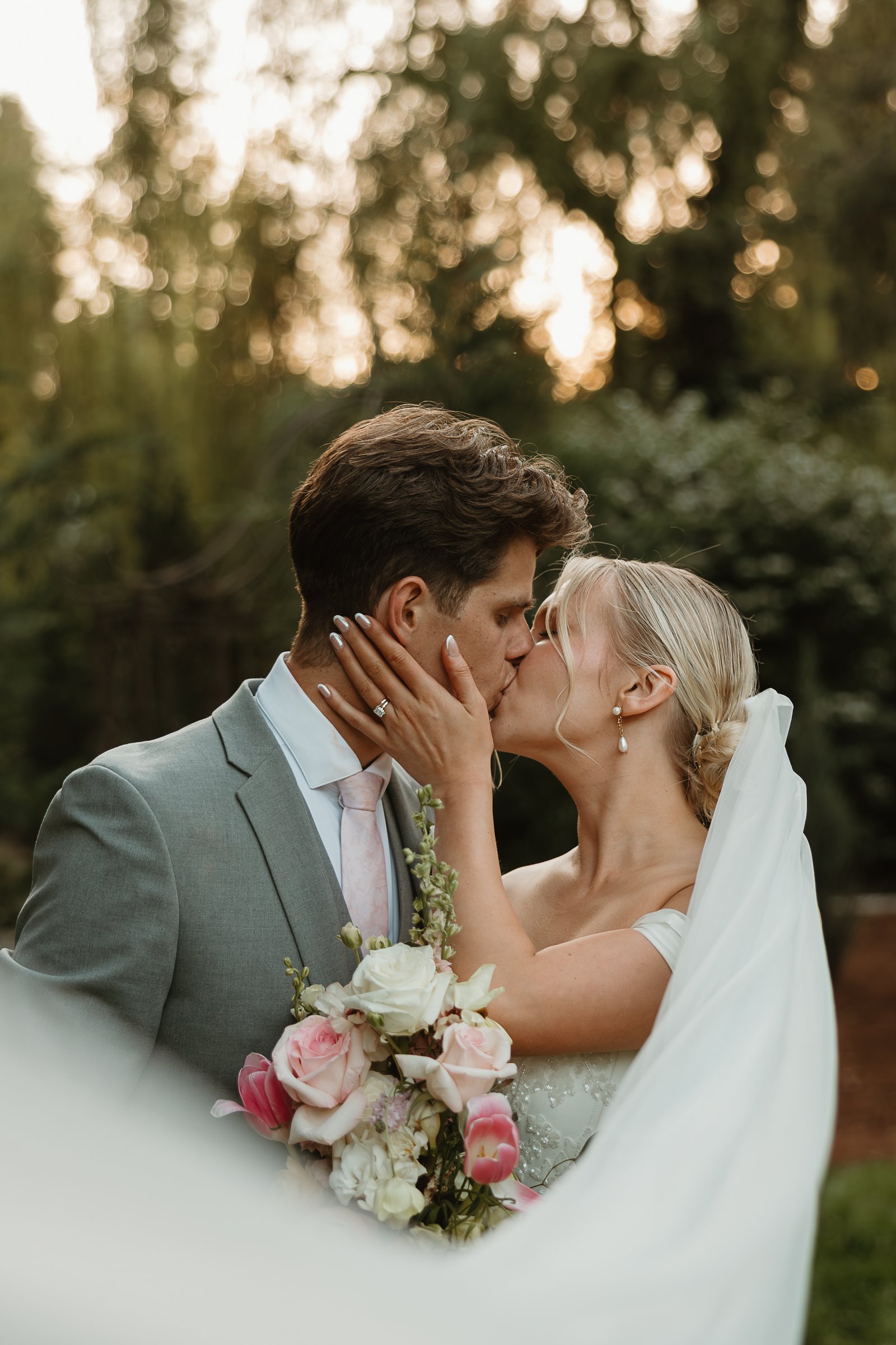 weddings Image