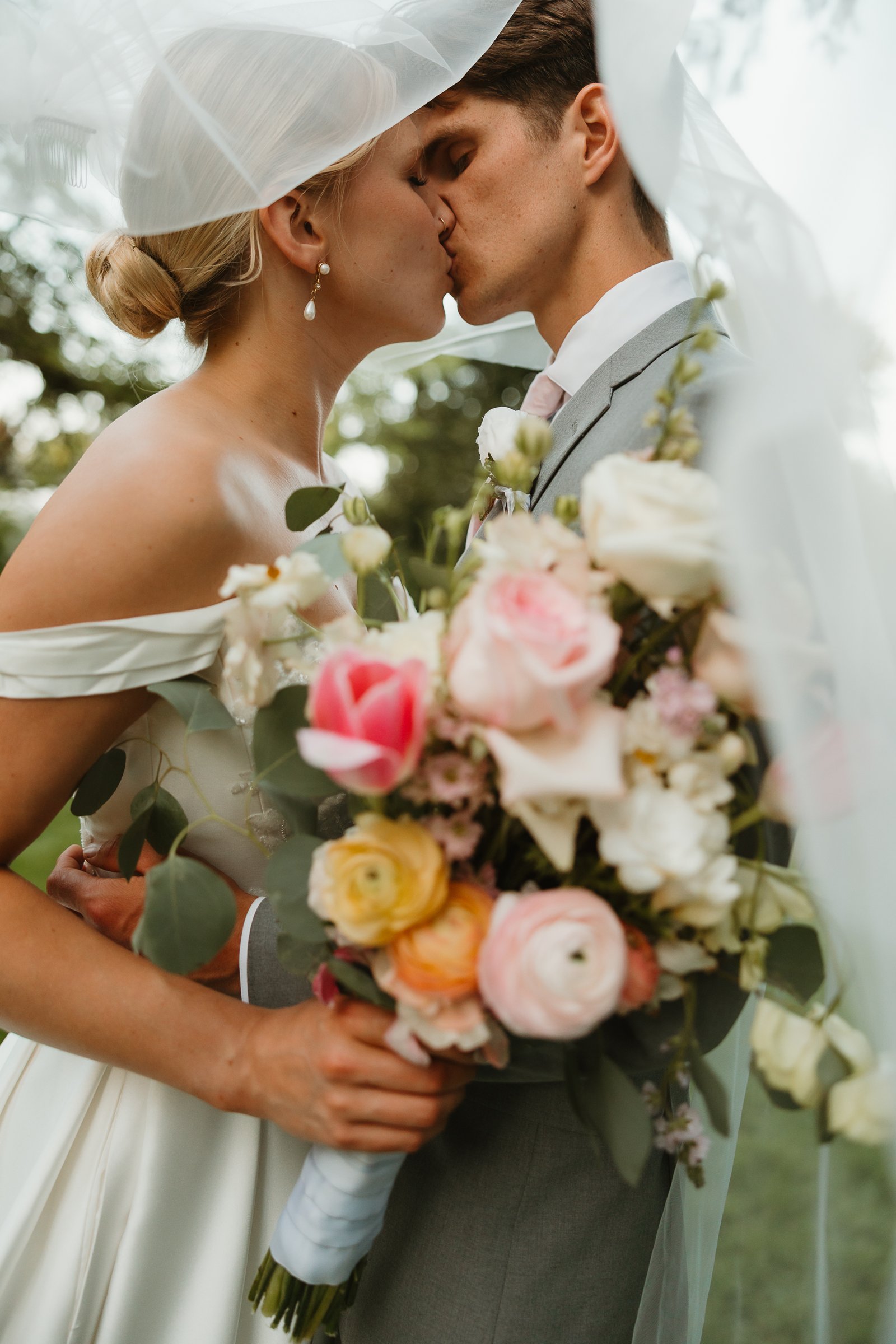 weddings Image